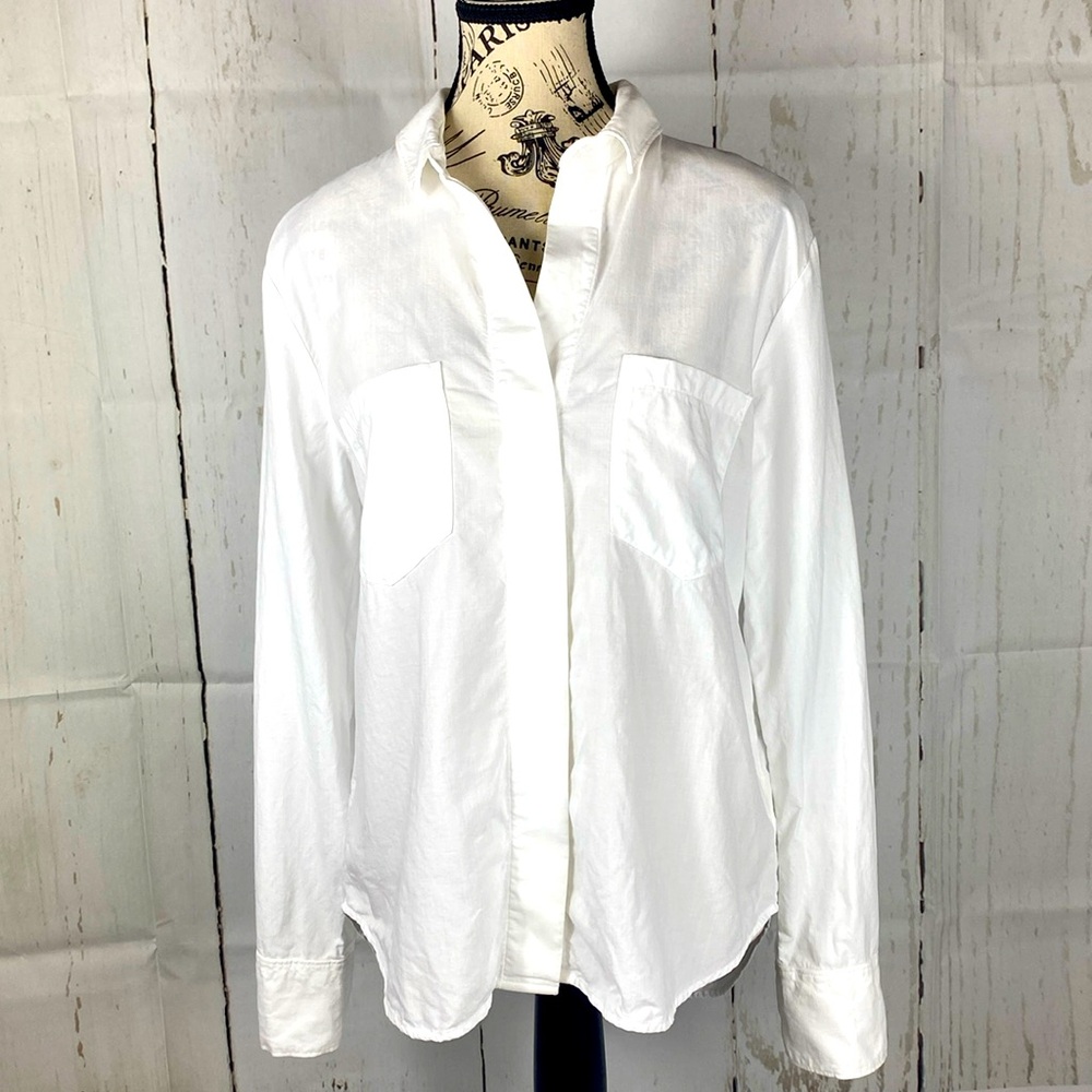 Anthropologie Cloth and Stone Button Down White Shirt